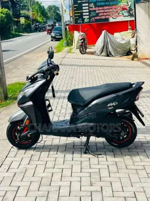 Honda Dio 2018 Motorbike (Used)