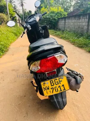 Honda Dio 2018 Motorbike (Used)