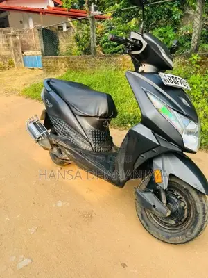Honda Dio 2018 Motorbike (Used)