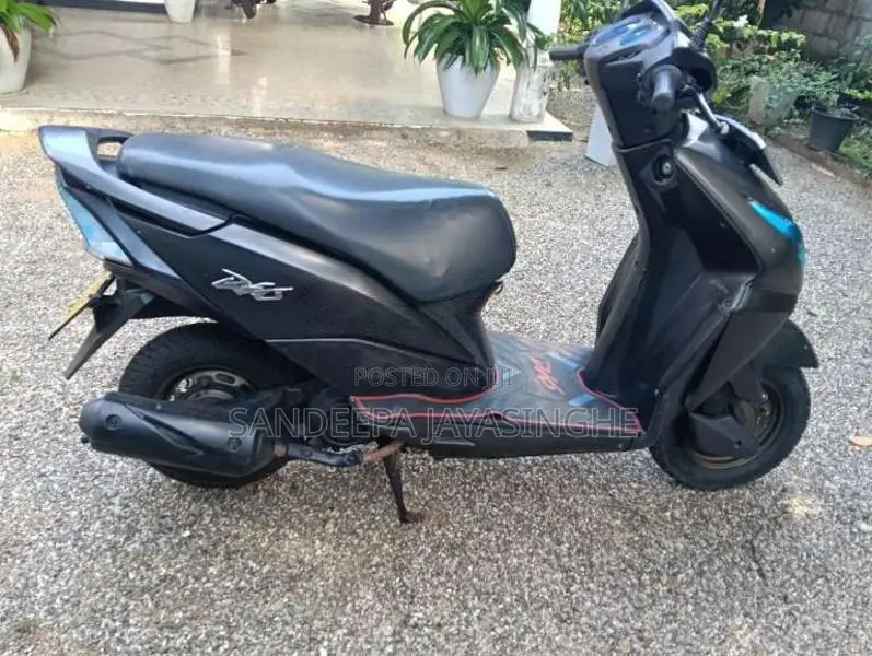Honda Dio 2014 Motorbike (Used)