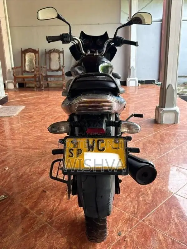 Bajaj Discover 100 2010 Motorbike (Used)