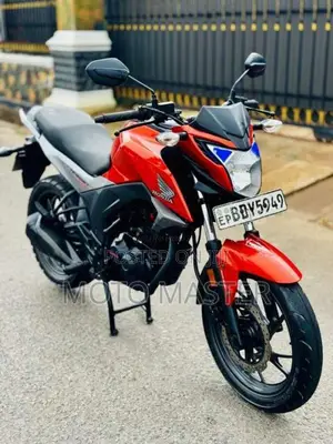 Honda Hornet 2016 Motorbike (Used)