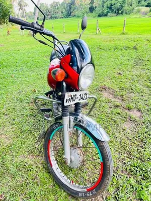 Bajaj Boxer 2015 Motorbike (Used)