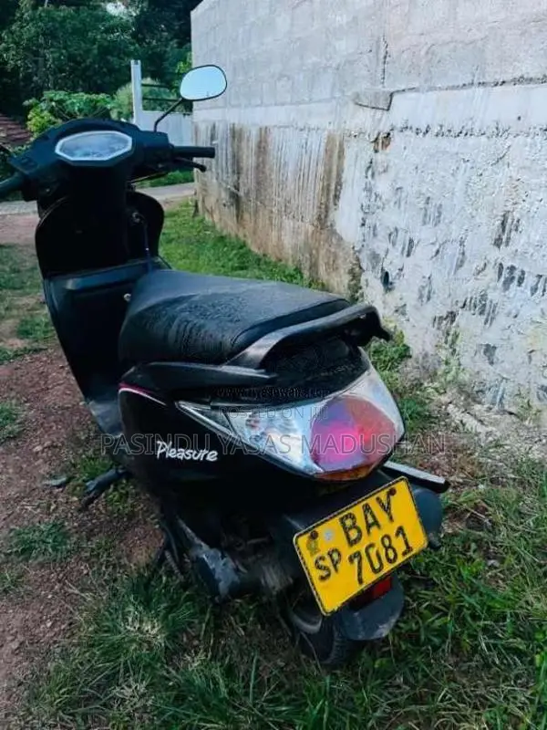 Hero Pleasure 2014 Motorbike (Used)