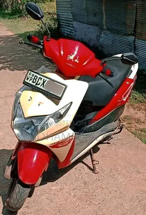 Honda Dio 2015 Motorbike (Used)