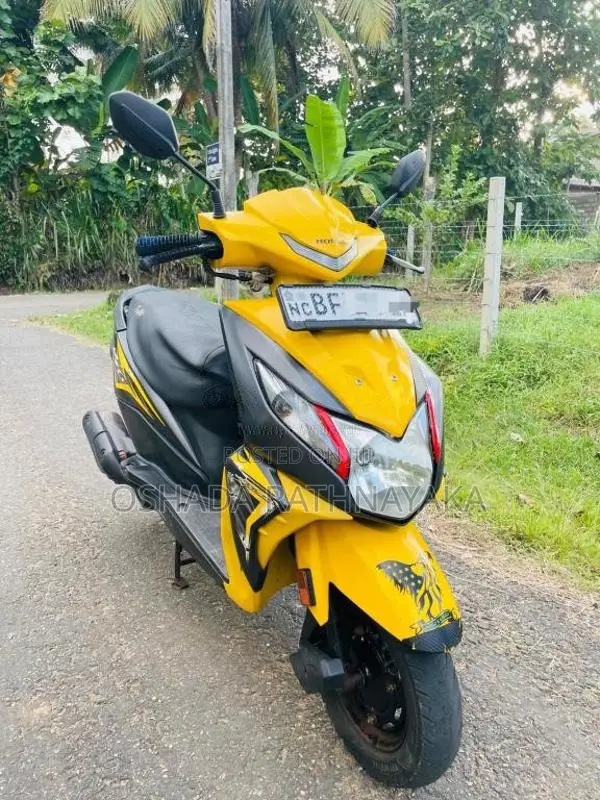 Honda Dio 2018 Motorbike (Used)