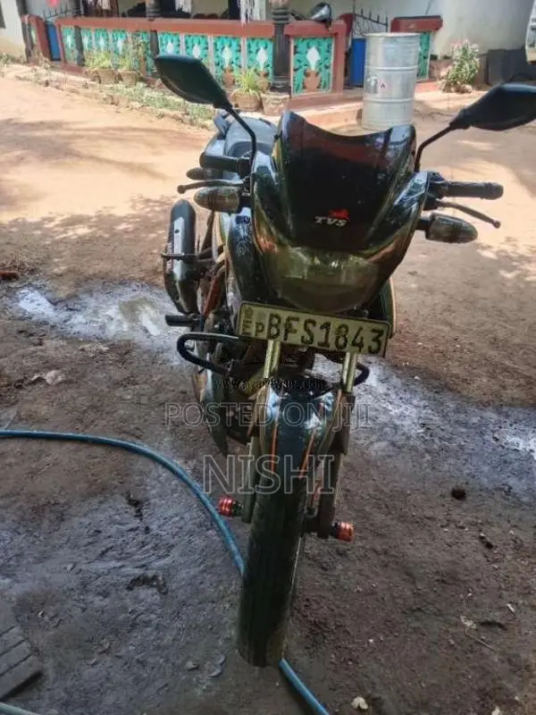 TVS Apache 2017 Motorbike (Used)