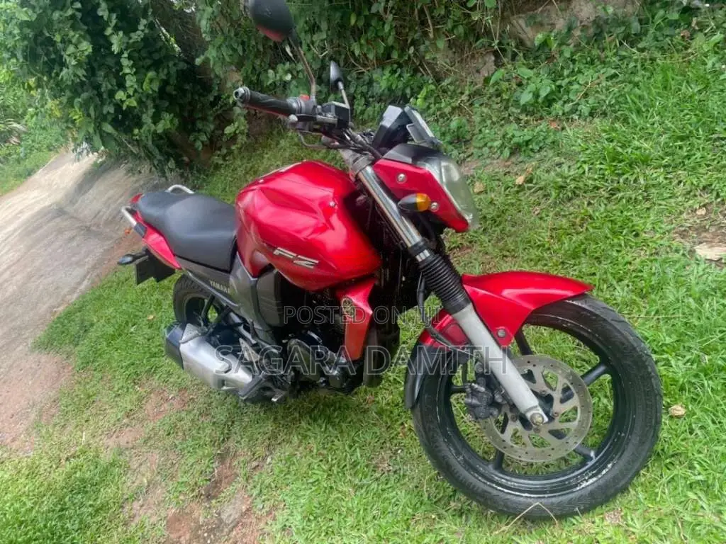 Yamaha FZ 2012 Motorbike (Used)