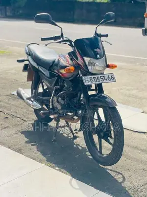 Bajaj Platina 2015 Motorbike (Used)