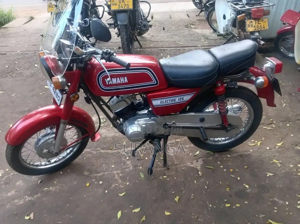 Yamaha 125 2005 Motorbike (Used)
