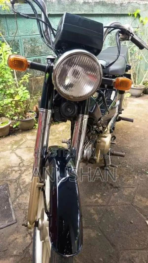 Other Safari 2010 Motorbike Unregistered (Recondition)
