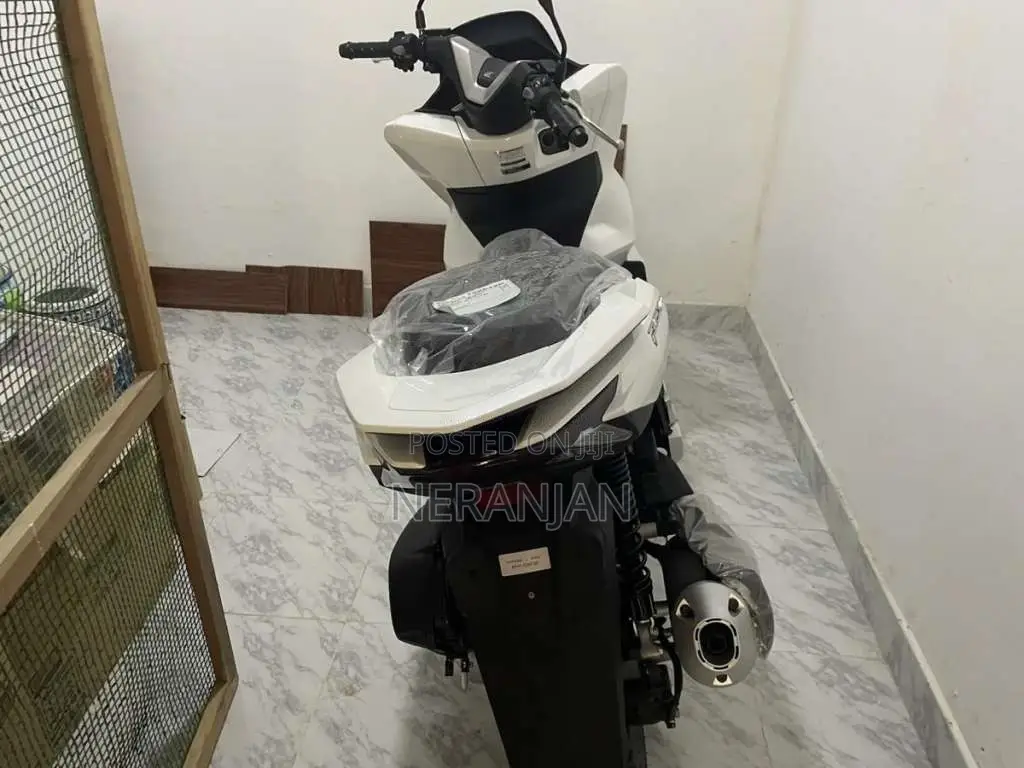 Honda Pcx 2025 Motorbike Brand New