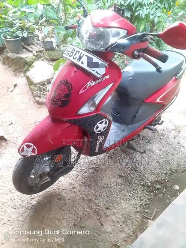 Hero Pleasure 2015 Motorbike (Used)