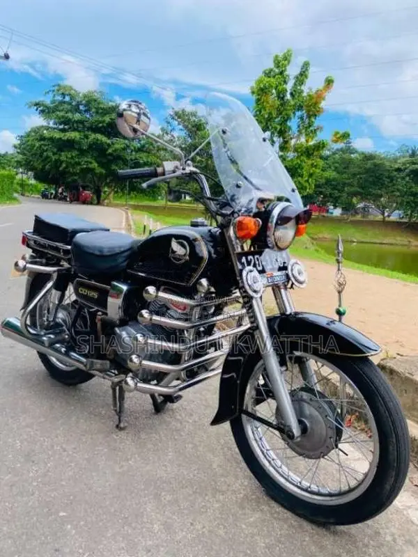 Honda CD125 1998 Motorbike (Used)