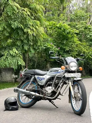 Bajaj Boxer 2003 Motorbike (Used)
