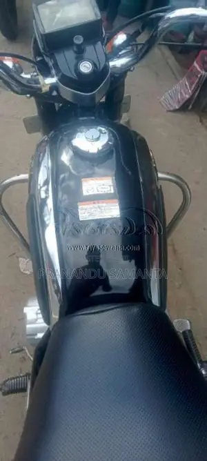 Honda CD125 2000 Motorbike (Used)