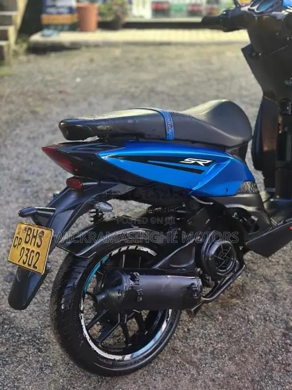 Aprilia SR 2018 Motorbike (Used)