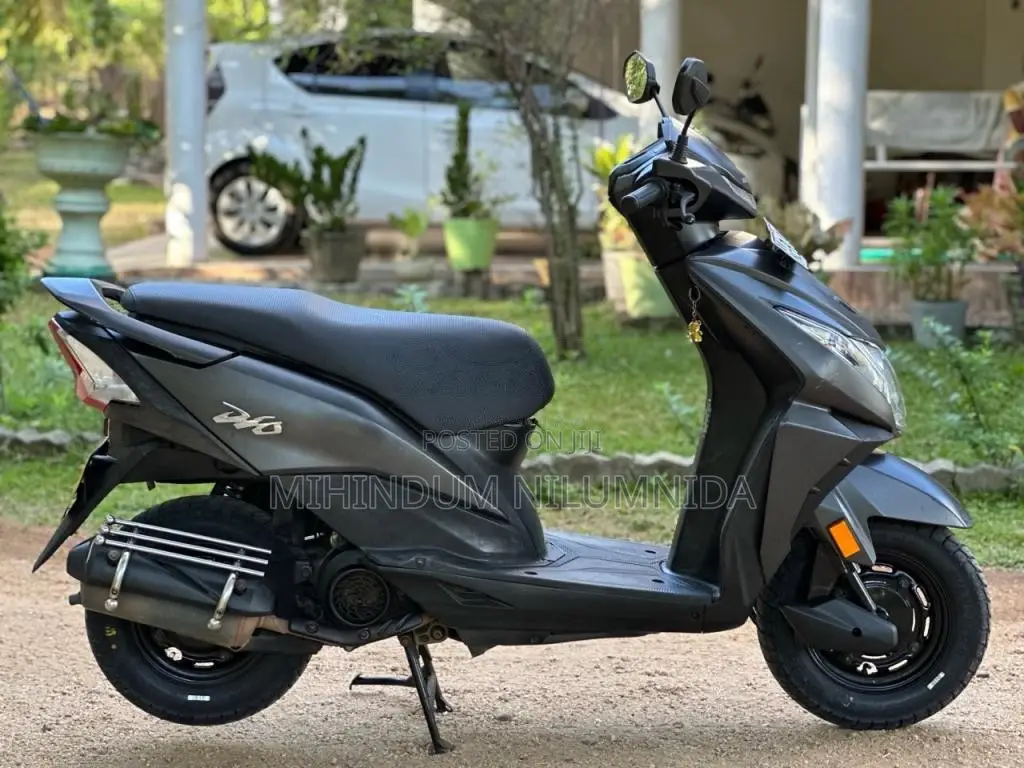 Honda Dio 2017 Motorbike (Used)