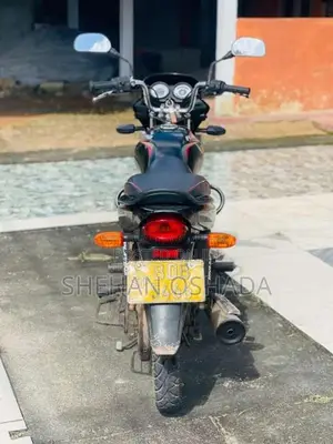 Bajaj Platina 2015 Motorbike (Used)