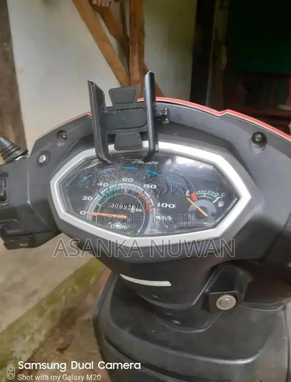 Hero Pleasure 2015 Motorbike (Used)