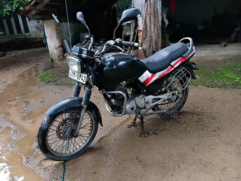 TVS Victor Glx 1997 Motorbike (Used)