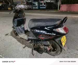 Hero Pleasure 2010 Motorbike (Used)