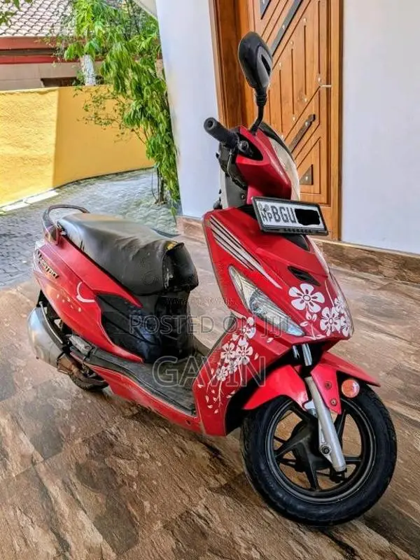 Hero Maestro Edge 2018 Motorbike (Used)