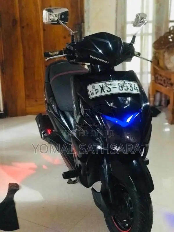 Honda Dio 2012 Motorbike (Used)