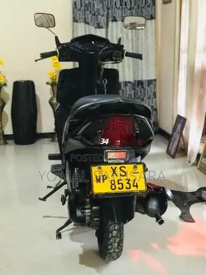 Honda Dio 2012 Motorbike (Used)