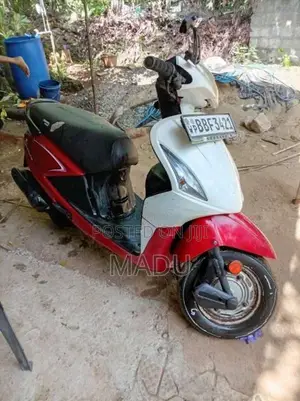 Hero Pleasure 2015 Motorbike (Used)