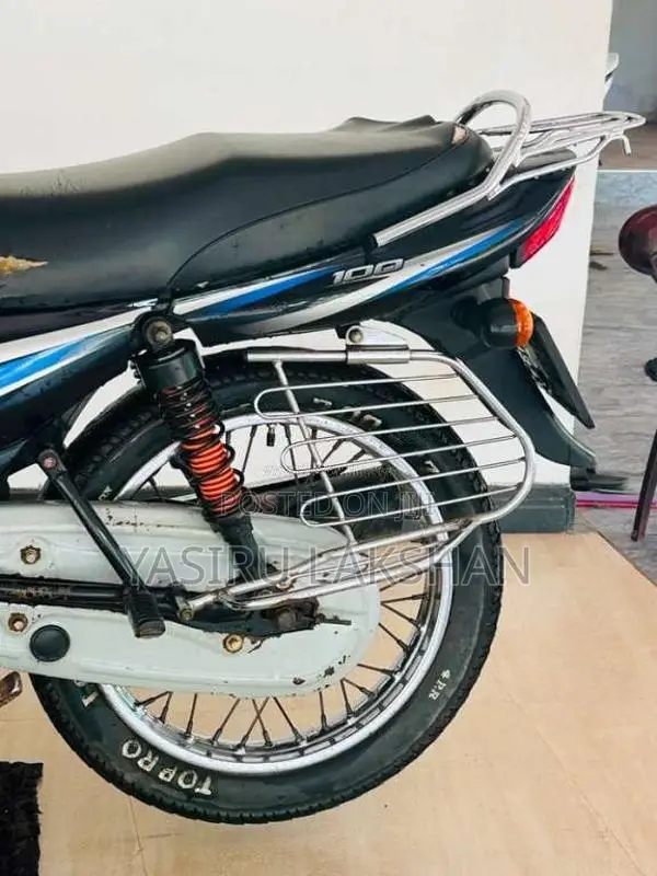 Bajaj CT-100 2017 Motorbike (Used)