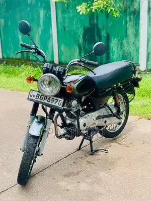 Bajaj Boxer 2018 Motorbike (Used)