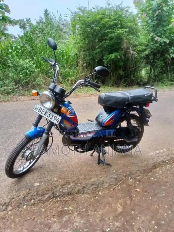 TVS Xl 100 2017 Motorbike (Used)
