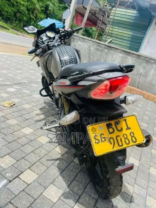 TVS Apache RTR 180 Double 2015 Motorbike (Used)