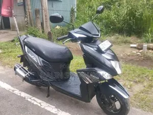 Yamaha ZR 2019 Motorbike (Used)