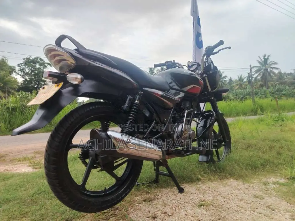 Bajaj Discover 100 2012 Motorbike (Used)