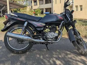 Bajaj Caliber 2005 motorcycle (Used)