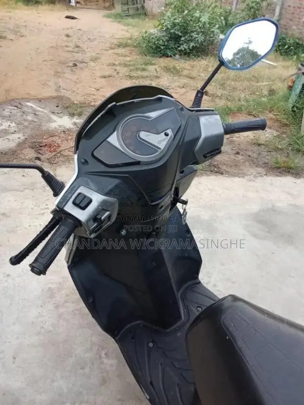 Hero Maestro Edge 2017 Motorbike (Used)