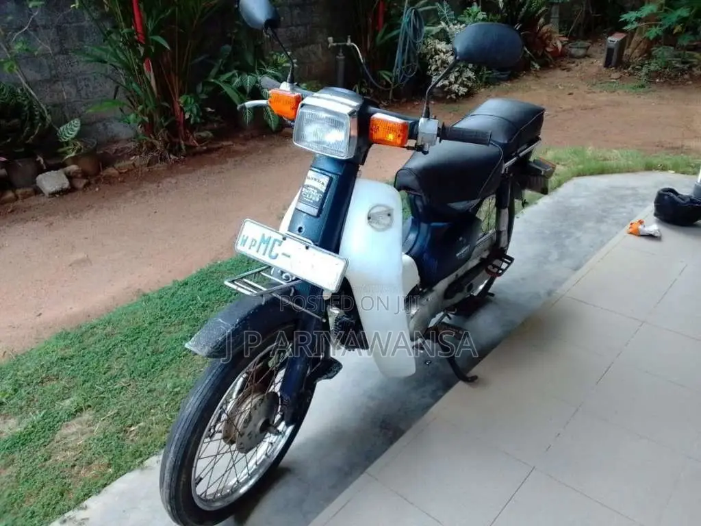 Honda Super Cub 2002 Motorbike (Used)