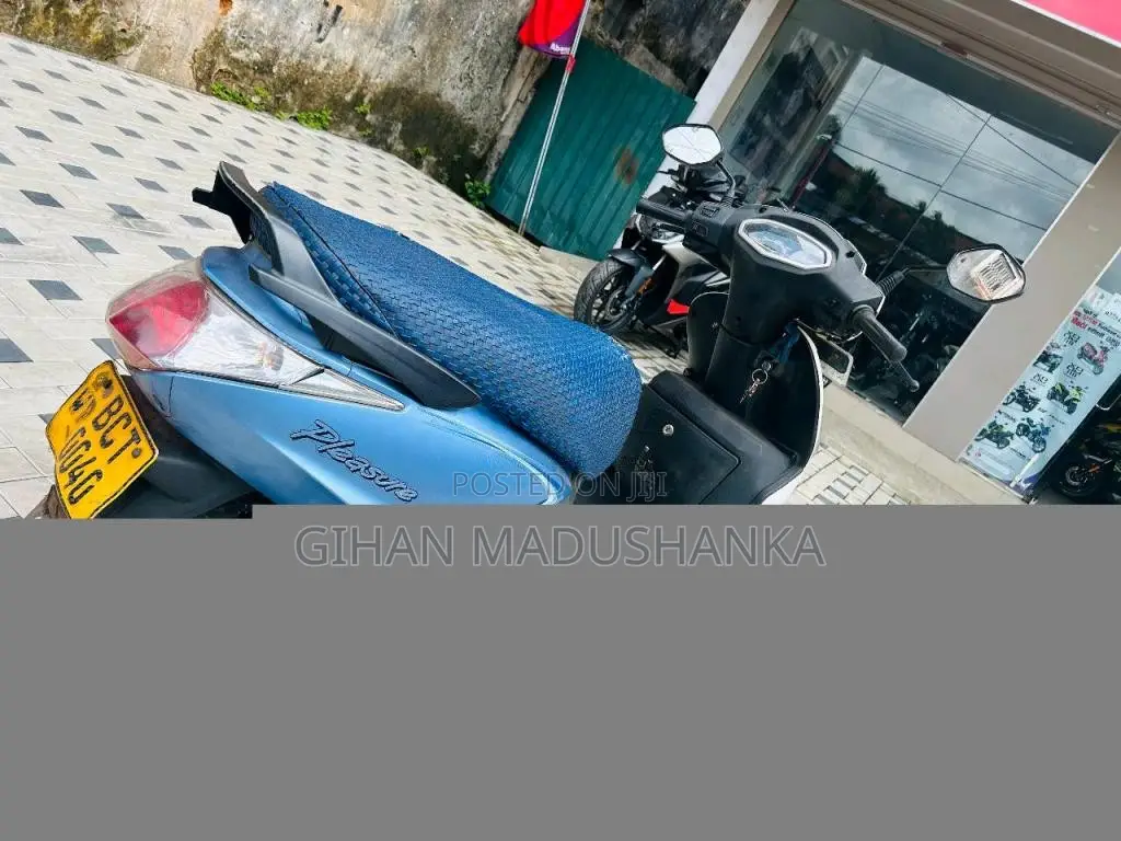Hero Pleasure 2015 Motorbike (Used)