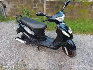 Mahindra Uzo 2018 Motorbike (Used)