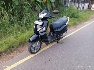Mahindra Gusto 2017 Motorbike (Used)