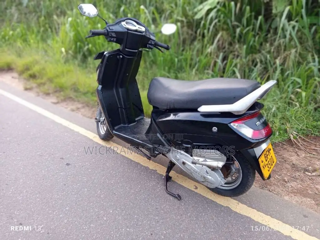 Mahindra Gusto 2017 Motorbike (Used)