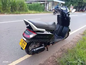 Mahindra Gusto 2017 Motorbike (Used)