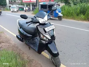 Mahindra Gusto 2017 Motorbike (Used)