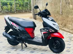 Yamaha ZR 2016 Motorbike (Used)