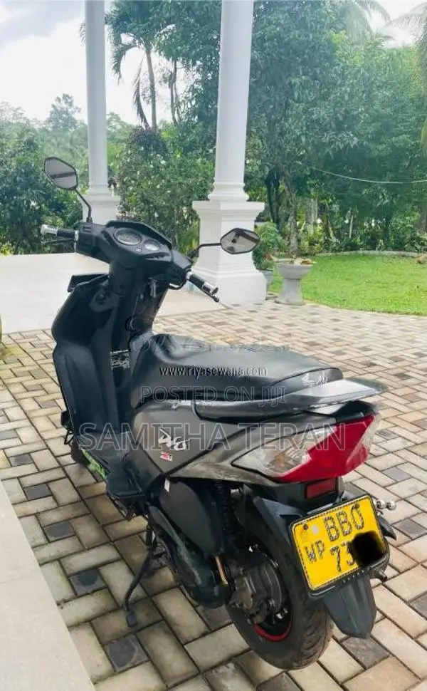 Honda Dio 2014 Motorbike (Used)
