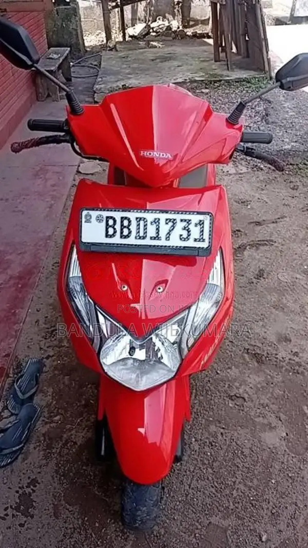 Honda Dio 2014 Motorbike (Used)