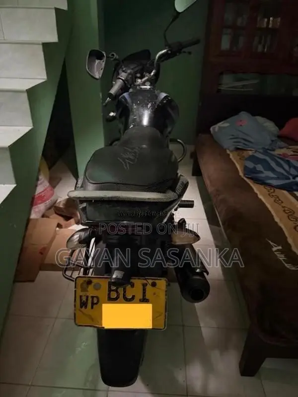 Bajaj Discover 100 2015 Motorbike (Used)