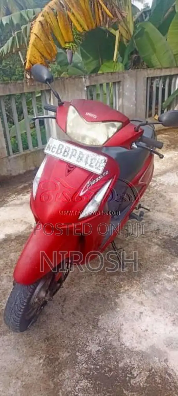Hero Pleasure 2014 Motorbike (Used)